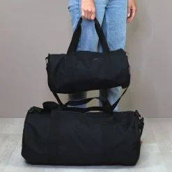 Sporttasche mit Name & Initiale personalisiert als Geschenk | Reisetasche für Freizeit & Sport
