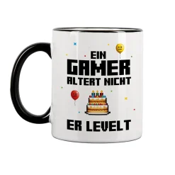 Tasse für Gamer zum Geburtstag mit Spruch 'Ein Gamer altert nicht er levelt' | 300 ml Keramiktasse