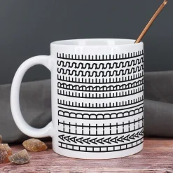 Tasse 'Halt die Fresse' | Kaffeetasse mit versteckter Botschaft als lustiges schwarzer Humor Geschenk