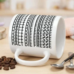 Tasse 'Halt die Fresse' | Kaffeetasse mit versteckter Botschaft als lustiges schwarzer Humor Geschenk