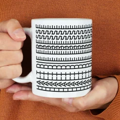 Tasse 'Halt die Fresse' | Kaffeetasse mit versteckter Botschaft als lustiges schwarzer Humor Geschenk