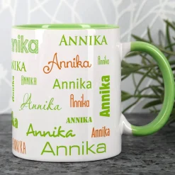 Tasse mit Ihrem Namen in verschiedenen Schriftarten und Farben