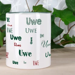 Tasse mit Ihrem Namen in verschiedenen Schriftarten und Farben