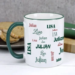 Tasse mit zwei Namen in verschiedenen Schriftarten