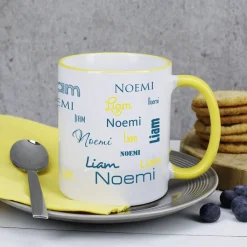Tasse mit zwei Namen in verschiedenen Schriftarten