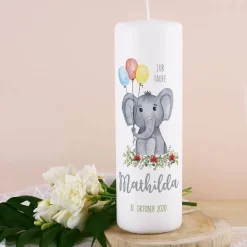 Taufkerze mit Elefant, Name, Datum und Taufspruch