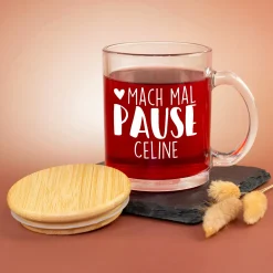 Teeglas mit Holz Deckel personalisiert mit Name | Glas Tasse 'Pause' als Geschenkidee