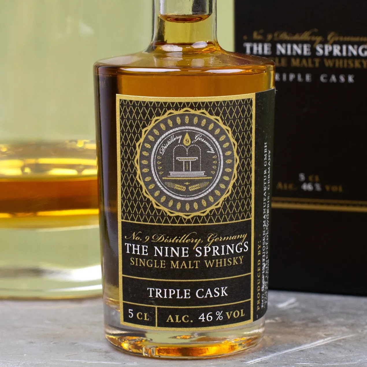 The Nine Springs - Triple Cask Single Malt Whisky aus dem Eichsfeld in Thüringen | Miniaturflasche