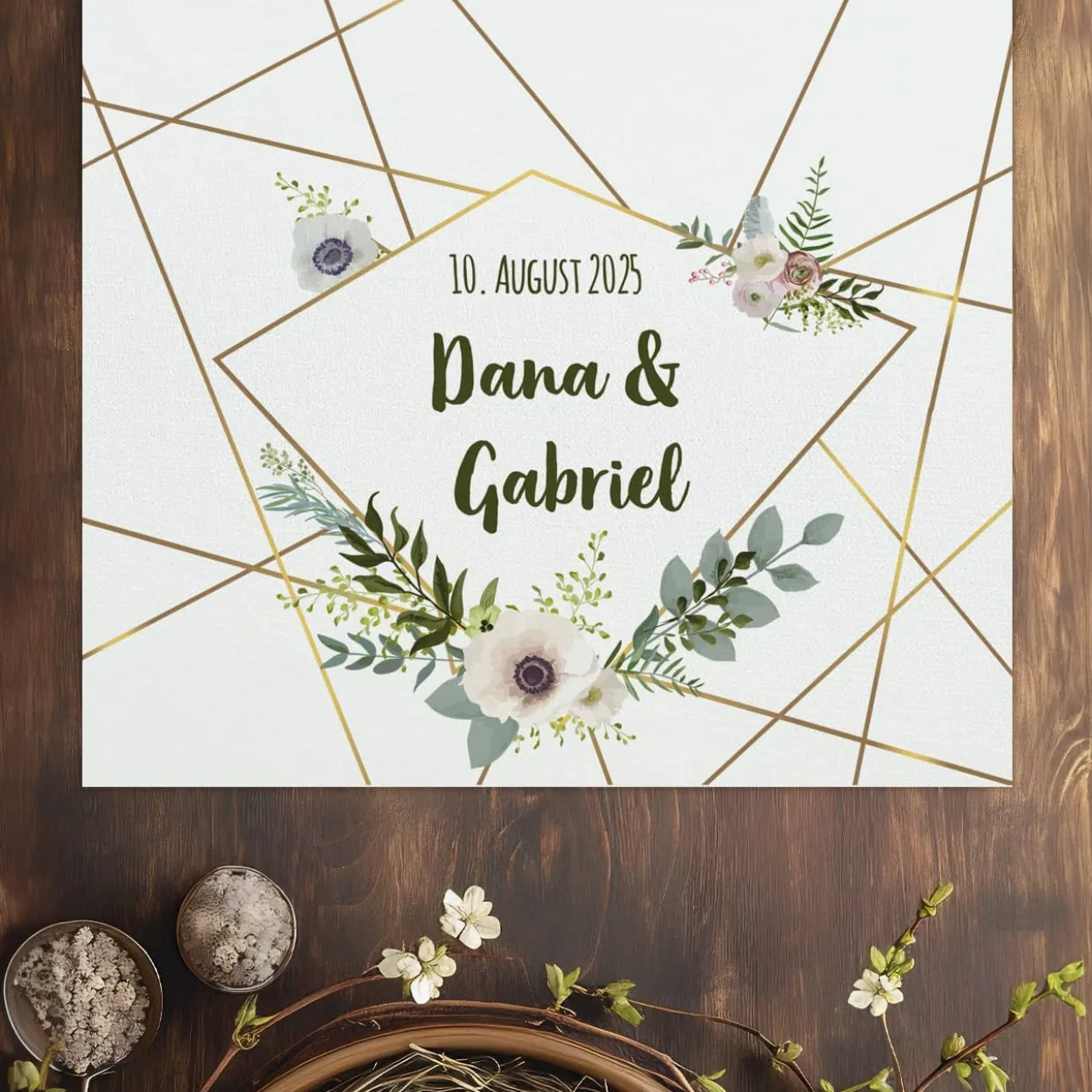 Tischläufer zur Hochzeit mit Namen, Datum & Blüten - in zwei Längen
