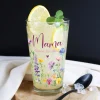 Trinkglas für Mama mit eigener Botschaft personalisierbar | Blumen-Motiv