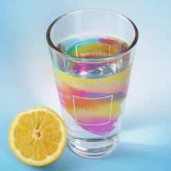 Trinkglas mit Namen im Watercolor-Design