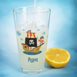 Trinkglas mit Piratenschiff und Name bedruckt