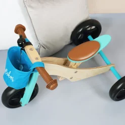 Türkises Laufrad-Trike aus Holz 2-in-1 mit Namensaufdruck