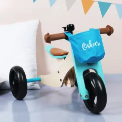 Türkises Laufrad-Trike aus Holz 2-in-1 mit Namensaufdruck