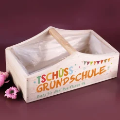 Tschüss Grundschule - Präsentkorb Pflanzkiste als Abschiedsgeschenk für Lehrer