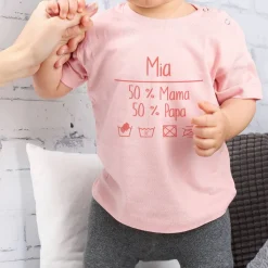 T-Shirt mit Baby-Waschanweisung und Namensaufdruck