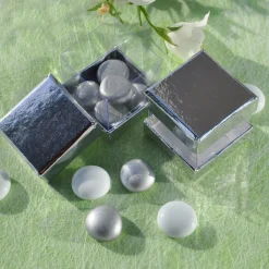 6 viereckige Dekoboxen in silber