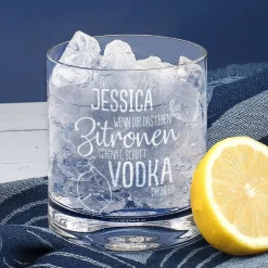 Vodka Lemon Geschenk-Set mit graviertem Glas und 1 kleine Flasche Absolut Vodka