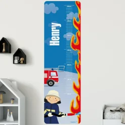 Wandtattoo Messlatte mit Feuerwehrmotiv und Namensaufdruck