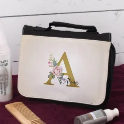 Waschtasche mit Rosen-Monogramm und Name