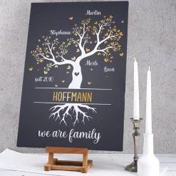 We are family - Leinwand mit Familienbaum und Ihren Namen