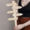 Wegweiser - Herzlich Willkommen - mit Wunschgravur zur Hochzeit oder zum Einzug