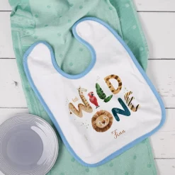 Weiß/blaues Lätzchen - little Wild One - mit Wildtieren und Name