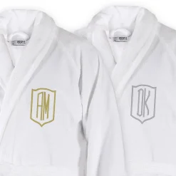 Weicher Bademantel mit Initialen bestickt in Silber oder Gold, Unisex Gr. S-XXL