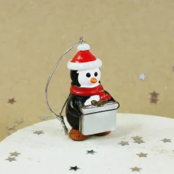 weihnachtliche Figuren als Anhänger