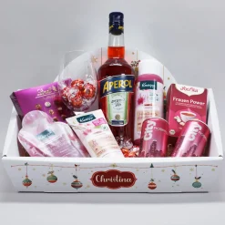 Weihnachtlicher Geschenkkorb mit Namensaufdruck und wahlweise Füllung