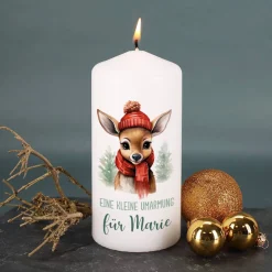 Weihnachts-Kerze mit kleinem Rentier, Wunschtext & Name