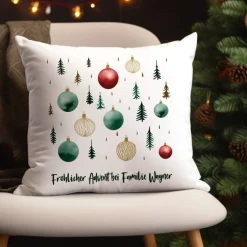 Weihnachtskissen mit festlichem Winterwald & Ihrem Text