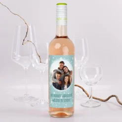Weinflasche mit persönlichem Etikett und Foto zu Weihnachten | Biorebe Wein