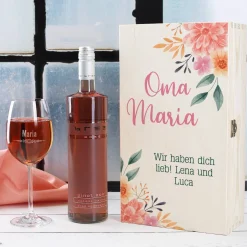 Wein-Geschenkset für die Oma mit Holzbox, Weinglas und BREE Weinflasche