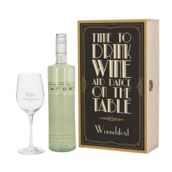 Weinset im Jugendstil mit Bree Weinflasche und graviertem Weinglas