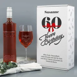 Weinset zum 60. Geburtstag mit graviertem Weinglas in Geschenkbox