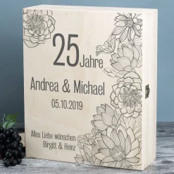 Weißwein Geschenkset zur Silberhochzeit mit Maybach und 2 gravierten Gläsern