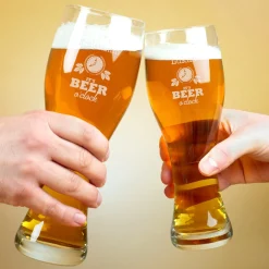 Weizenbierglas Beer o'clock mit Namensgravur in zwei Größen