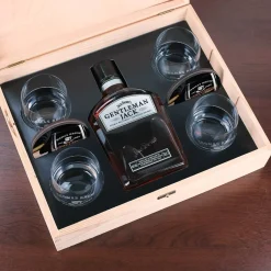 Whiskybox mit 4 Gläsern, Untersetzern und Jack Daniels Whiskey