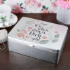 Wie schön, dass es Dich gibt. - Teebox aus Metall mit Ihrem Wunschnamen bedruckt