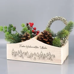 Winterlicher Pflanzkorb mit Wunschtext und verschneiter Stadt bedruckt