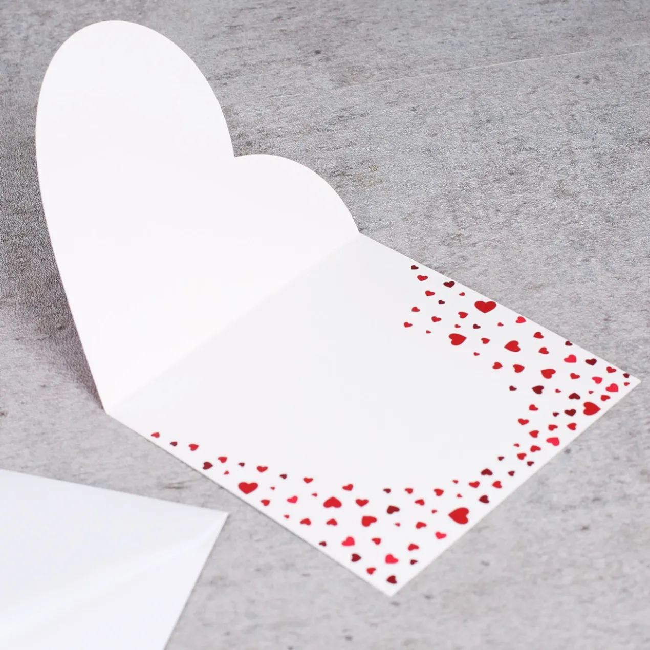 You are my valentine - Klappkarte mit Name und polygonalem Herz