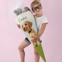 Zuckertüte mit niedlichem Hund und Ihrem Wunschnamen bedruckt