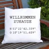 Zum Einzug das Koordinaten-Kissen mit Breitengrad und Längengrad